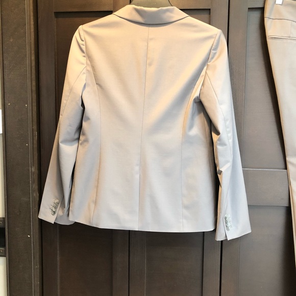 Suit 2-piece - Ann Taylor - Picture 4 of 4